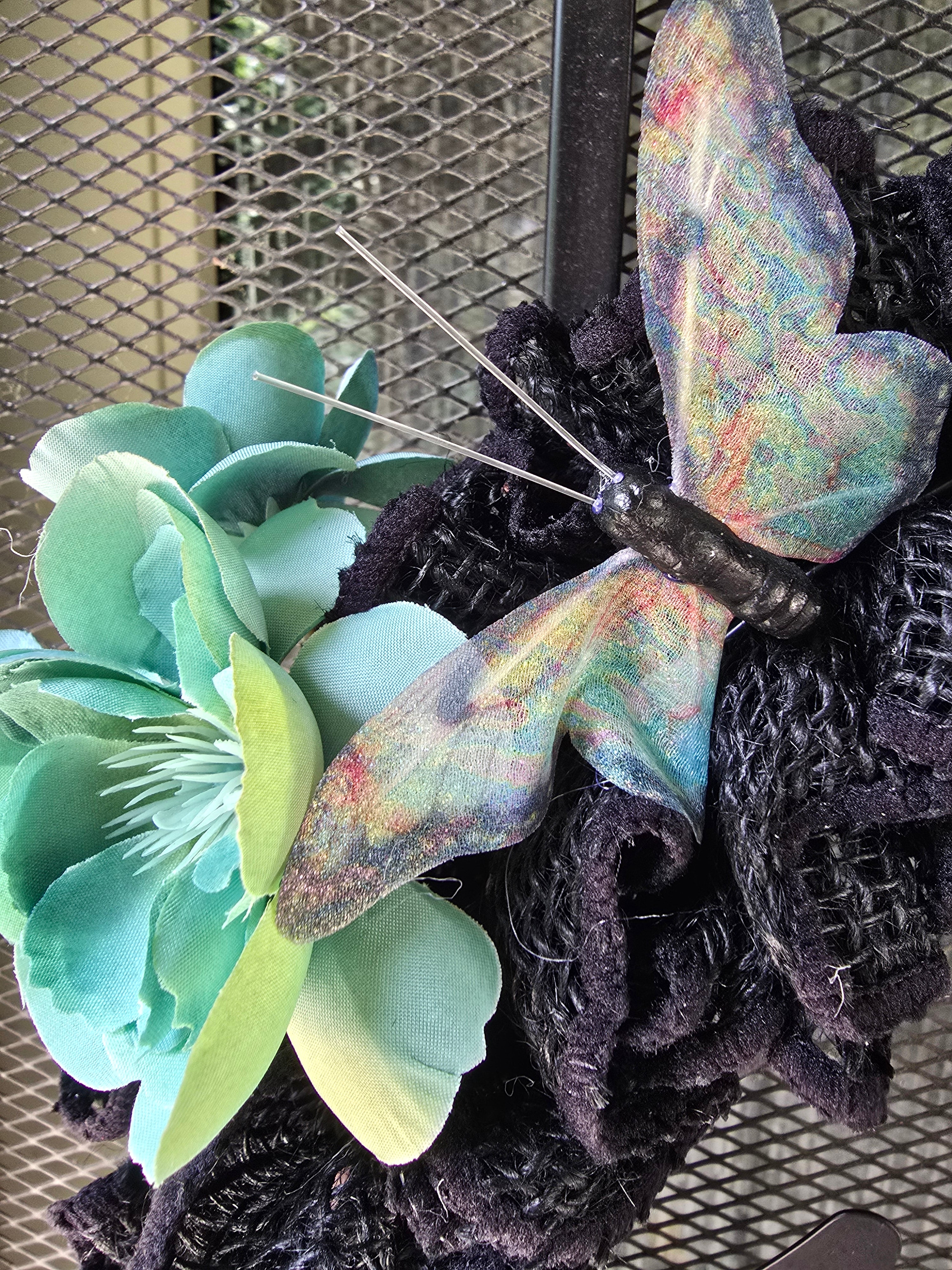 "Black Beauty Garden" Wreath