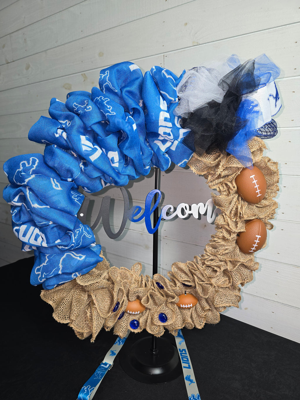 Mi Casa Su Casa Detroit Lions Wreath